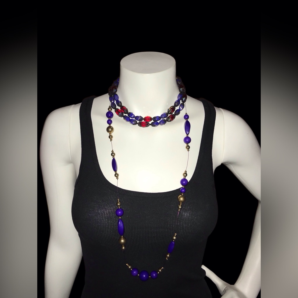 Vintage Two Purple Necklaces 28$